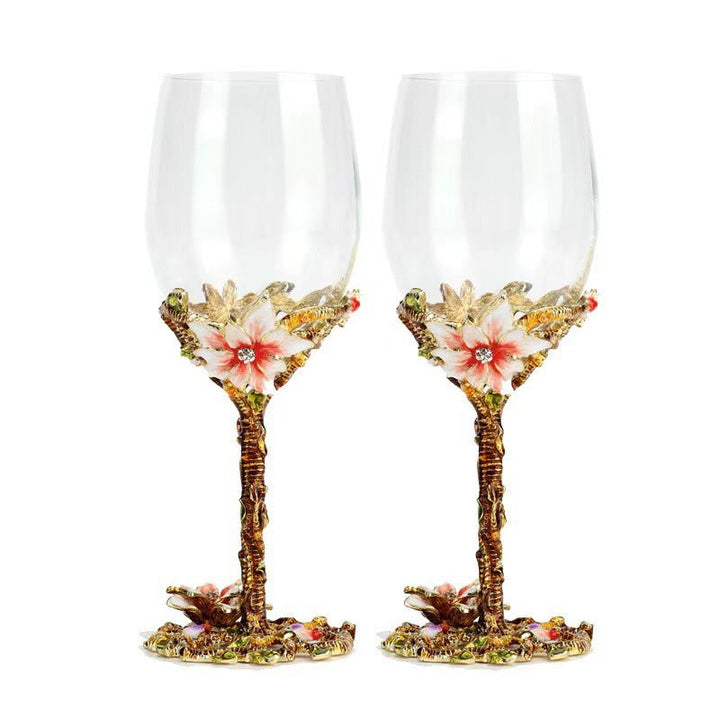 Elevate Your Dining Experience with the Light Luxury Crystal Goblet Glass