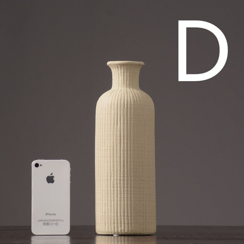 Elevate Your Home Decor with Our Ceramic Dried Flower Vase